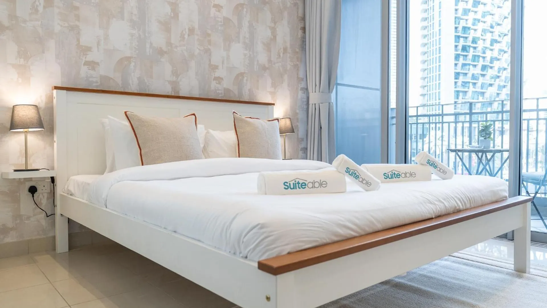 Appartamento Sophisticated And Elegant 2Br In Downntown Dubai 0*,